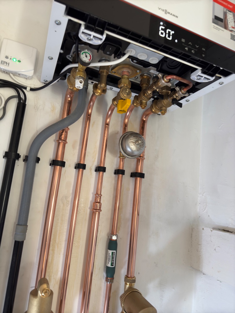 Heating Engineer: Image 3